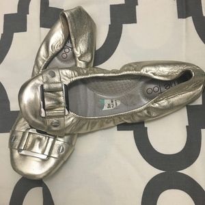 MeToo Pewter Lysette Flats